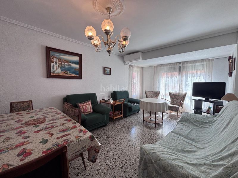 Foto 8b7a7859-f8e2-4b79-91d8-caf2bc27022a. Pis a pueblo de Cullera Cullera