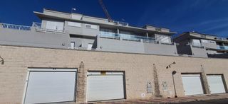 Reihenhaus in El Faro. Adosado en venta en zona volcan