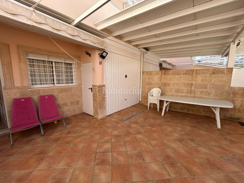 Foto f5973598-7da0-4873-9fcd-46c3e41e54ab. Casa adossada amb aparcament piscina a Racó Cullera