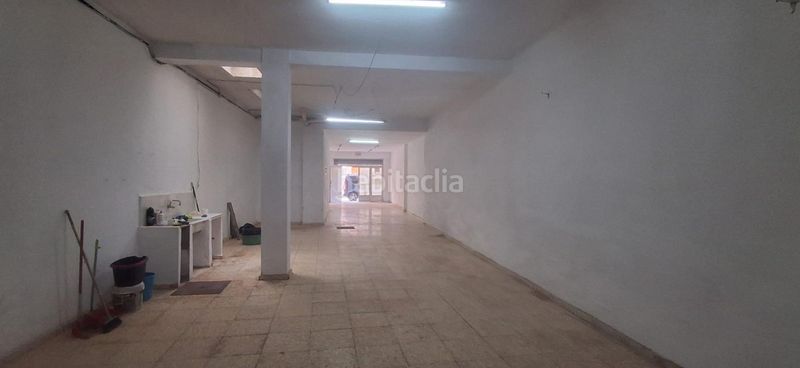 Foto cdbce73c-9860-41ac-a6ad-8beff8ce1e96. Local comercial a pueblo de Cullera Cullera