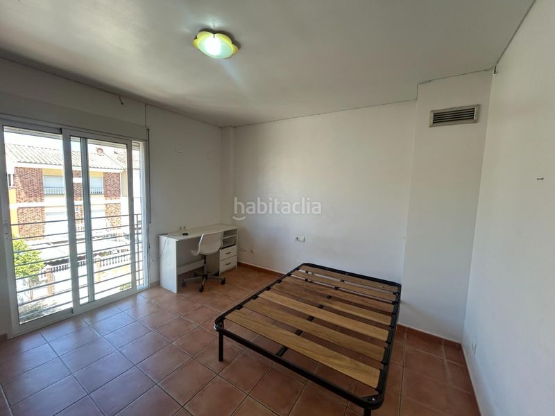 Foto 89a88a17-e3c8-4c21-9686-8d0e2b5829ce. Casa adossada amb calefacció aparcament a Bulevar del Xúquer Cullera