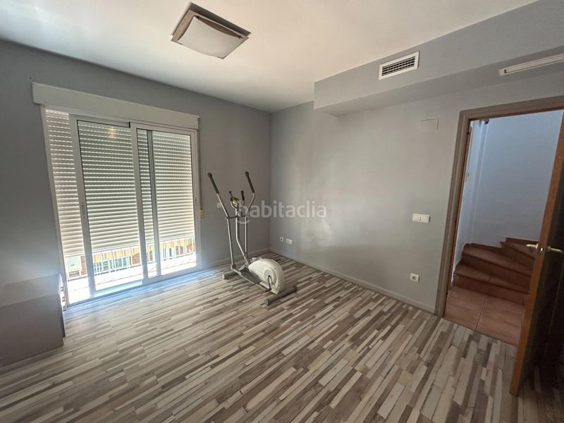Foto bd83a57d-c1ca-4442-89f1-e1fef5af83fc. Casa adossada amb calefacció aparcament a Bulevar del Xúquer Cullera
