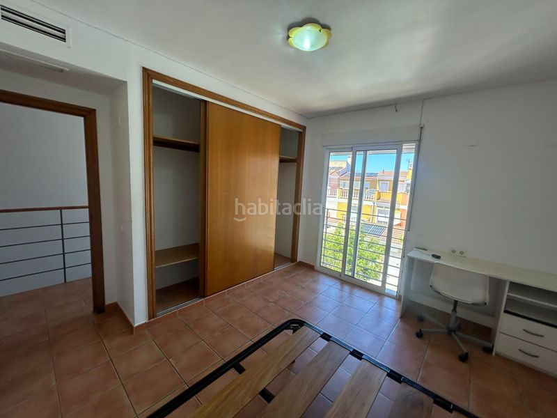 Foto c856bf5c-b610-4c13-88bc-1ac67c2a74ba. Casa adossada amb calefacció aparcament a Bulevar del Xúquer Cullera