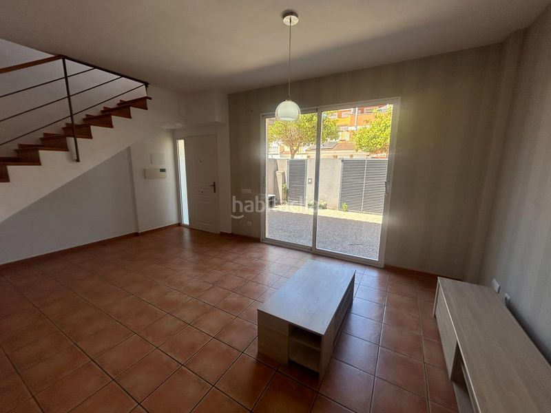 Foto eb835576-ace1-4573-b63d-f046b728de06. Casa adossada amb calefacció aparcament a Bulevar del Xúquer Cullera