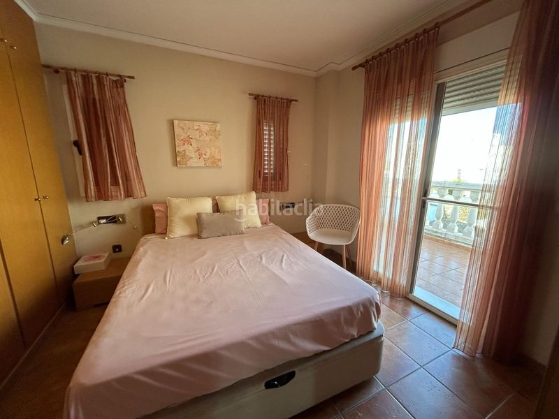 Foto bc99c51e-19a6-4117-a168-3a4a2cb45851. Casa adossada amb aparcament a El Marenyet Cullera