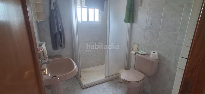 Foto f099b58d-53de-43e8-a59a-adc99a79dd24. Xalet amb aparcament a El Marenyet Cullera
