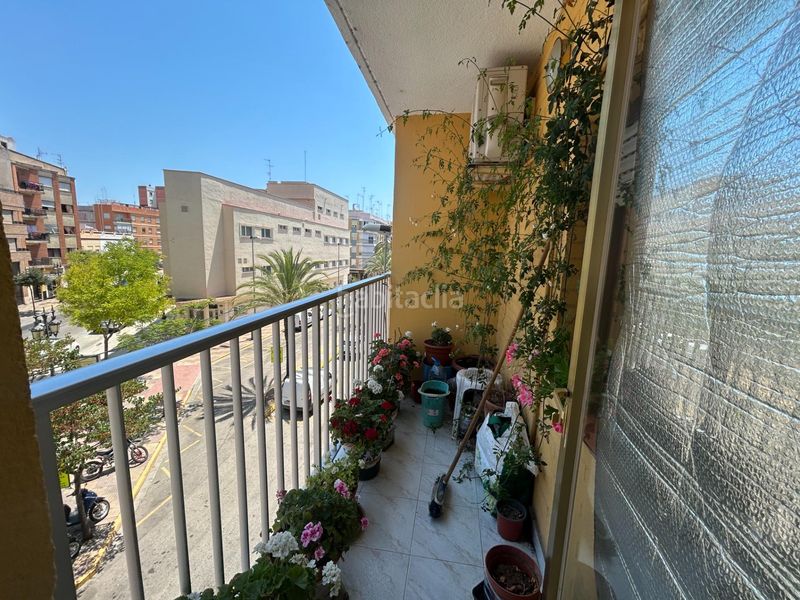 Foto 6ffd502f-a2bb-4b37-b478-66bd08494435. Pis a pueblo de Cullera Cullera