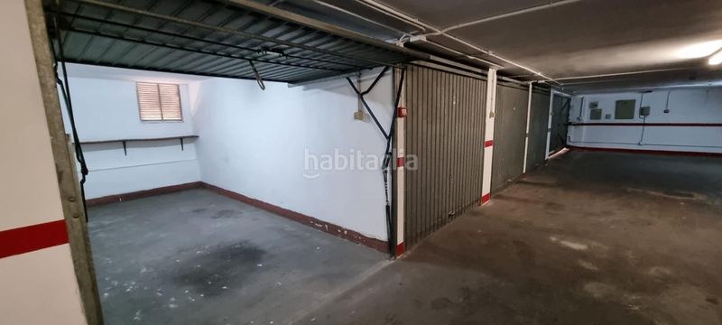Foto 44ff62e8-5917-4a74-a85e-d2bc91e8a239. Aparcament cotxe a pueblo de Cullera Cullera