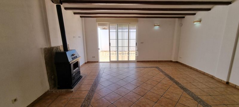 Foto 1c105edc-04be-4f9d-a408-44c0dfaebd39. Casa adossada a El Marenyet Cullera