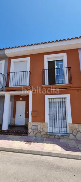 Foto 77212a22-e485-47f7-80fa-6660b0471e99. Casa adossada a El Marenyet Cullera