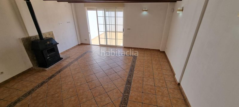 Foto e72abf57-75bf-4c2a-972c-29d755a70543. Casa adossada a El Marenyet Cullera