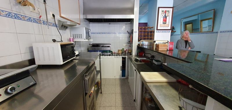 Foto a2e76652-8c40-495c-8b2b-fff00f976771. Traspàs local comercial a pueblo de Cullera Cullera