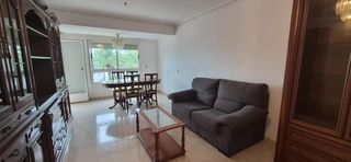 Rent Flat in Pueblo de Cullera. Amplio piso en el corazón de cullera  ideal para vivir