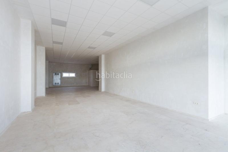 Foto c2767084-4494-4067-b747-ef4cf135e8ae. Lloguer local comercial a Benipeixcar - El Raval Gandia