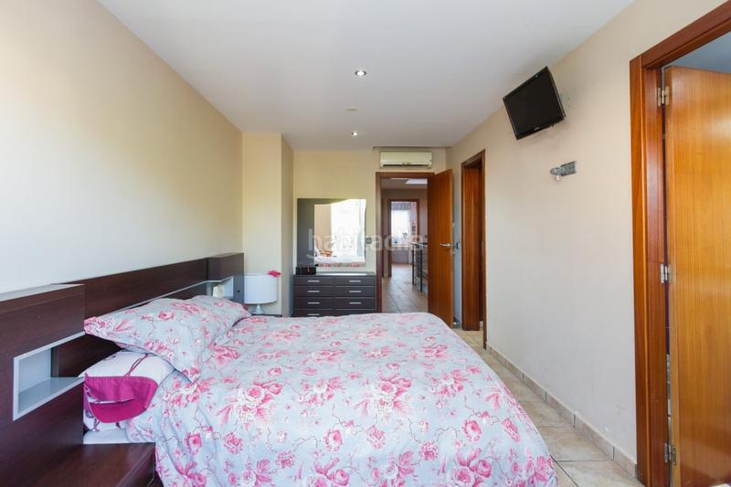 Foto 283ea0f0-2311-4682-bd82-28257f38ae78. Casa con riscaldamento parcheggio in Beniopa - Sant Pere Gandia