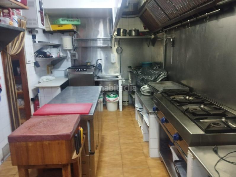 Foto 5a4ff89b-8df0-43fe-8978-5a160acb5ad8. Local comercial a calle castella-lleo de 15 a Playa de Gandía Gandia