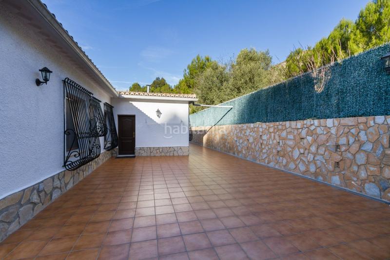 Foto 3db8f3b1-3cb6-405a-b997-cc9f56943c1f. Chalet in calle cova de l'aire 12 in Barx