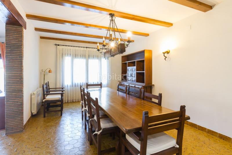 Foto 4940ebe2-8bc8-4cf4-9b75-7b7a633cfb0e. Chalet in calle cova de l'aire 12 in Barx