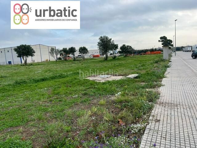 Foto 132fd6c5-a6aa-40c6-afe8-7bc23fd5b9d2. Solar industrial oportunidad única! parcela industrial valencia 7.250m2 en Xeresa