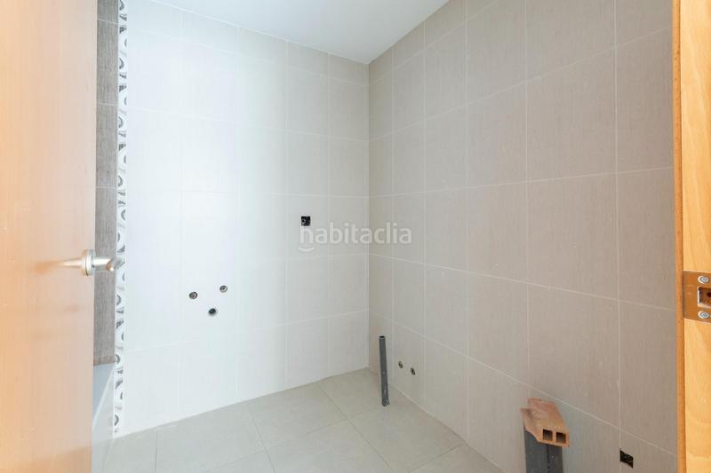 Foto 16b9b790-199f-4feb-91a7-716c7bd32f46. Piso en calle poeta llorente 13 vivienda a estrenar solo 4 vecinos! en Gandia