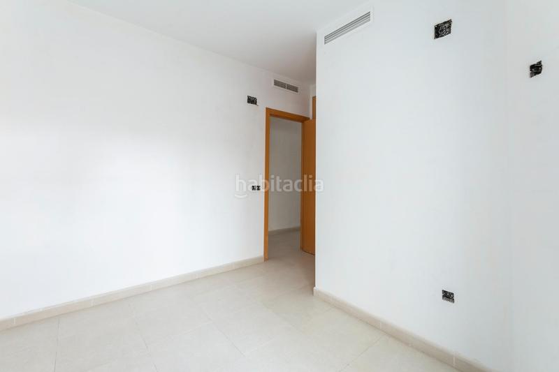 Foto e487b9fd-eb10-4e74-b8e8-1fa8a2774e1f. Piso en calle poeta llorente 13 vivienda a estrenar solo 4 vecinos! en Gandia