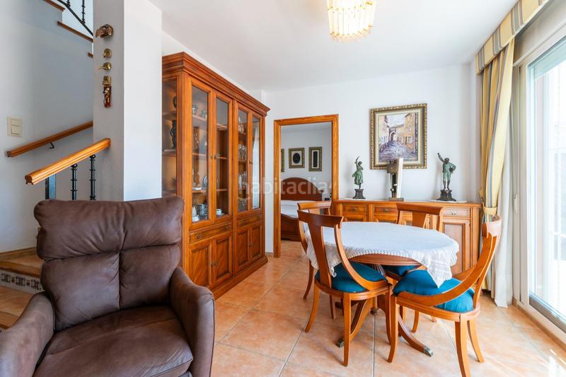 Foto 786a3d8d-120d-4737-8f50-0ef51b65f0e4. Doppelhaus mit heizung parking pool in Park Nord - Casona Gandia