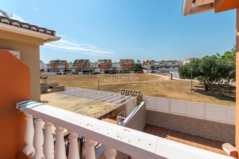 Foto e78f96df-1523-4733-8484-481a564a6801. Doppelhaus mit heizung parking pool in Park Nord - Casona Gandia