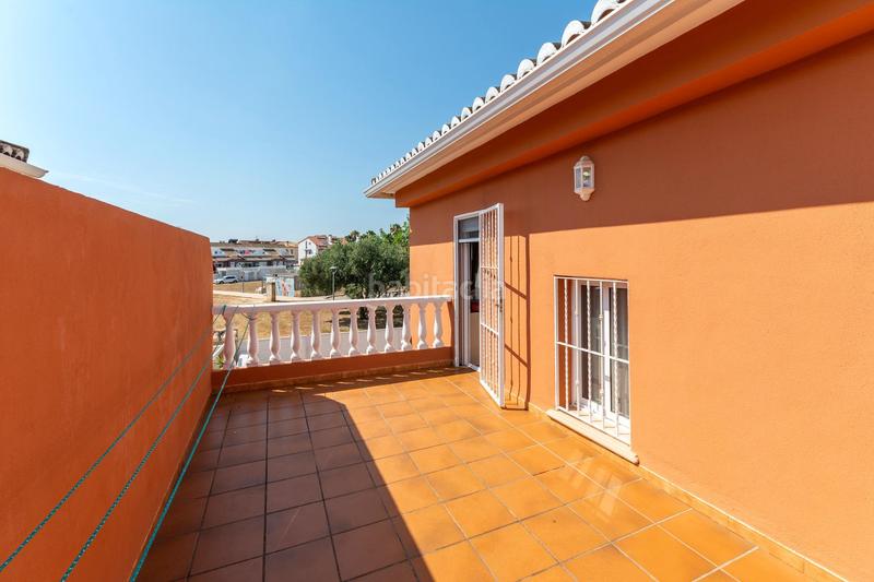 Foto f0bbd5ab-f934-407e-bd67-bf23ec936f35. Doppelhaus mit heizung parking pool in Park Nord - Casona Gandia