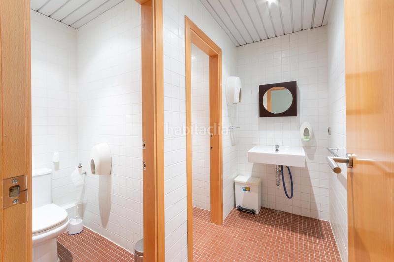 Foto 0ff11455-d247-4999-a71e-875dd6434f23. Local commercial dans calle ciutat de barcelona 3 dans Gandia