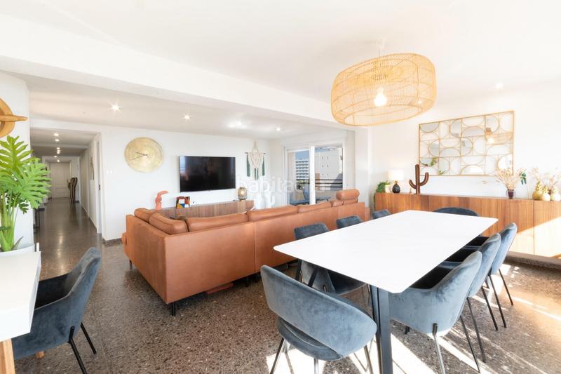 Foto c0a1dce6-b615-474a-8213-34c951ad0a51. Apartamento gran apartamento frente al mar con espectaculares vistas y amplias terrazas en Gandia