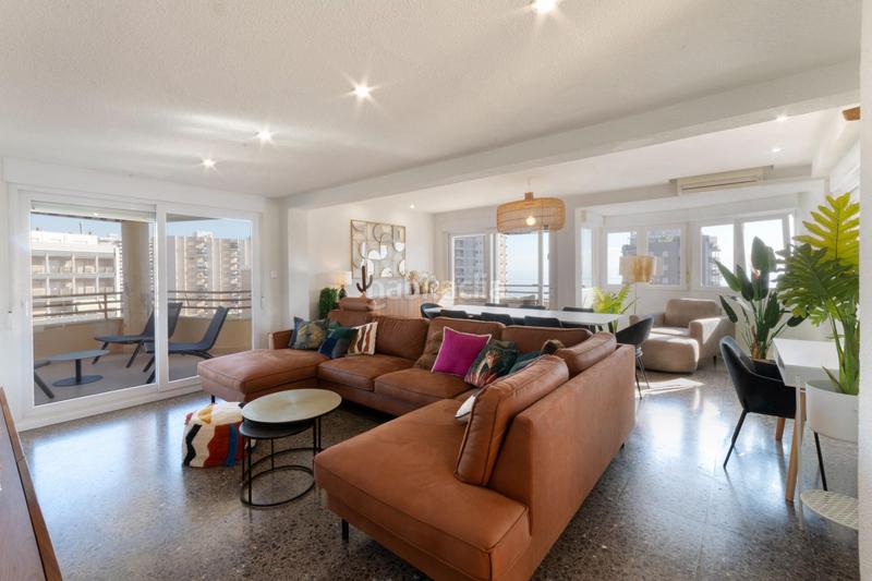 Foto d5024f35-1133-4a06-8100-6030eb3b23e1. Apartamento gran apartamento frente al mar con espectaculares vistas y amplias terrazas en Gandia