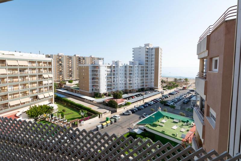 Foto ee43e3ed-a1a9-4daf-82de-d618b42f4657. Apartamento gran apartamento frente al mar con espectaculares vistas y amplias terrazas en Gandia