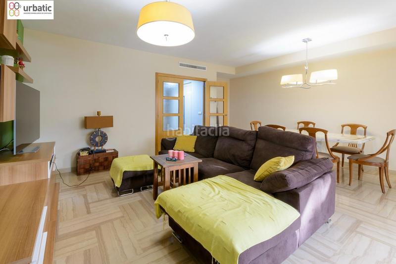 Foto 1e96b239-b977-47cb-9228-c73c7ef4e79f. Semi detached house with parking pool in Park Nord - Casona Gandia