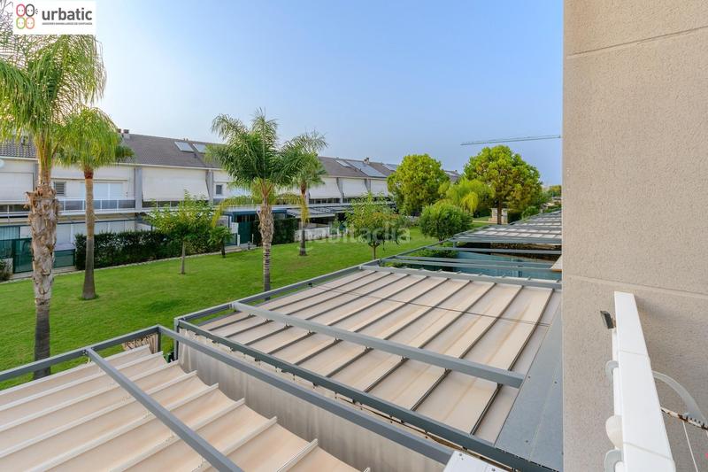 Foto 7d95cc00-f6fb-4f4f-80ee-4046b6672e09. Semi detached house with parking pool in Park Nord - Casona Gandia