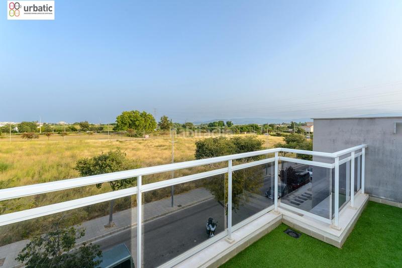 Foto 95df6516-e45c-4012-959e-ff026b91e21c. Semi detached house with parking pool in Park Nord - Casona Gandia