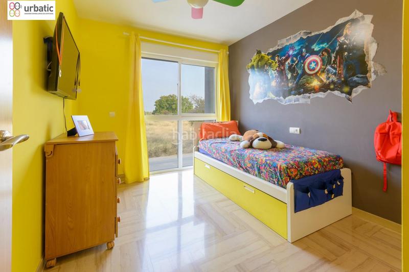 Foto d5041f55-d789-402b-8fa0-1e44e7c6f62f. Semi detached house with parking pool in Park Nord - Casona Gandia