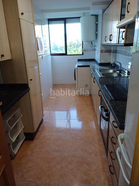 Foto a7835aa6-aa4c-4ce9-b766-98c5ea5477a0. Rent apartment with parking pool in Playa de Gandía Gandia