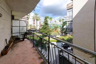 Appartement  Plaza plaza eliptica 17. Amplio piso en el corazón de gandía con potencial para reformar