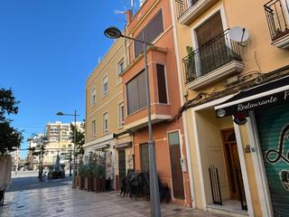 Casa en Carrer legionario bernabeu 3. Casa en el prado de ganda oportunidad para reformar y rentabili