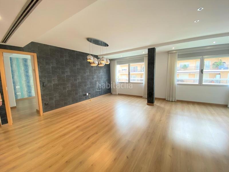 Foto b4a1f1b6-e7a3-4739-aa38-8650bf4e7828. Appartement dans passeig germanies 26 dans Centro Histórico Gandia