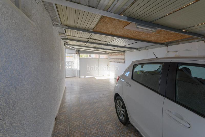 Foto 617b5cde-56e4-4b92-8cf5-e9f0d7573a9e. Xalet a calle fatima 105 a Daimús