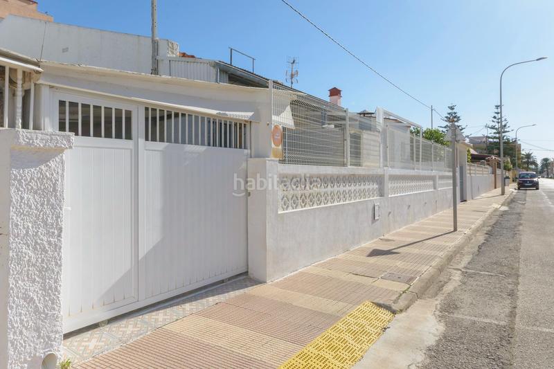 Foto ece3adef-d383-491a-9447-33d4b985d226. Xalet a calle fatima 105 a Daimús