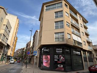 Rent Flat in Calle sant vicent ferrer 57. Bonito piso bien situado