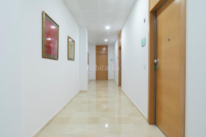 Foto 42eebb14-33f0-4eca-a34b-daa1fb4ffe60. Rent office space with heating in Centro Histórico Gandia