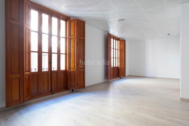 Foto 46396554-9c2d-4c88-9088-7a42faa022b3. Rent office space with heating in Centro Histórico Gandia