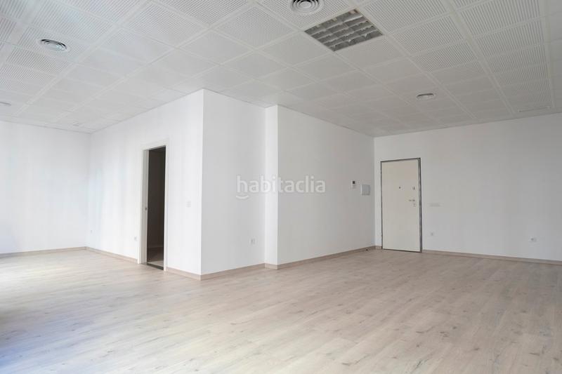 Foto bece5621-273f-4c9d-b9cb-ac6a4c06afe2. Rent office space with heating in Centro Histórico Gandia