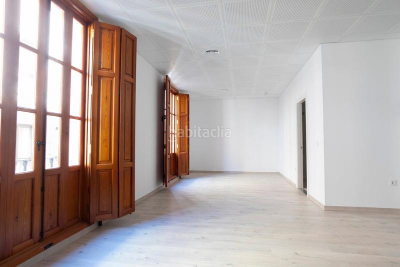 Foto e5999222-7863-49ea-9912-3b8775177d41. Rent office space with heating in Centro Histórico Gandia