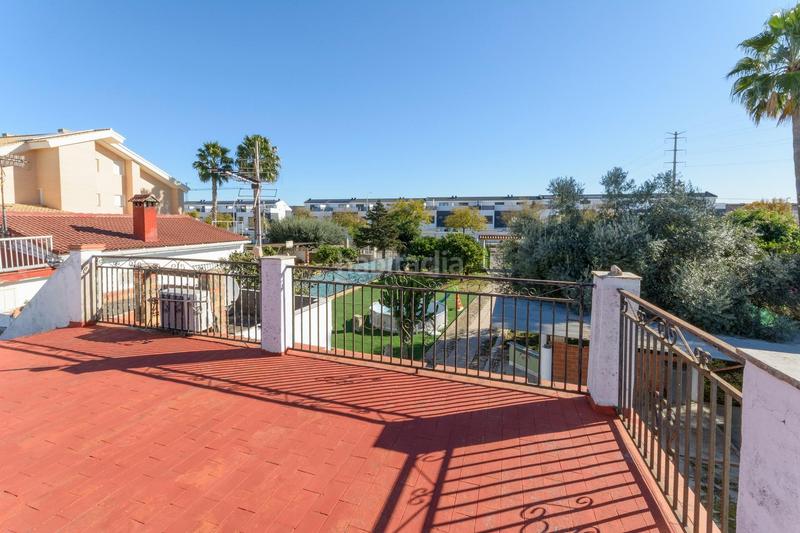 Foto d5bb25e8-727c-4b7f-82be-2be3458625a6. Chalet in avenida europa d' 2 in Park Nord - Casona Gandia