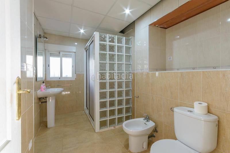 Foto df471f36-4196-4ac9-bd8e-0bdeecdf19da. Chalet in avenida europa d' 2 in Park Nord - Casona Gandia