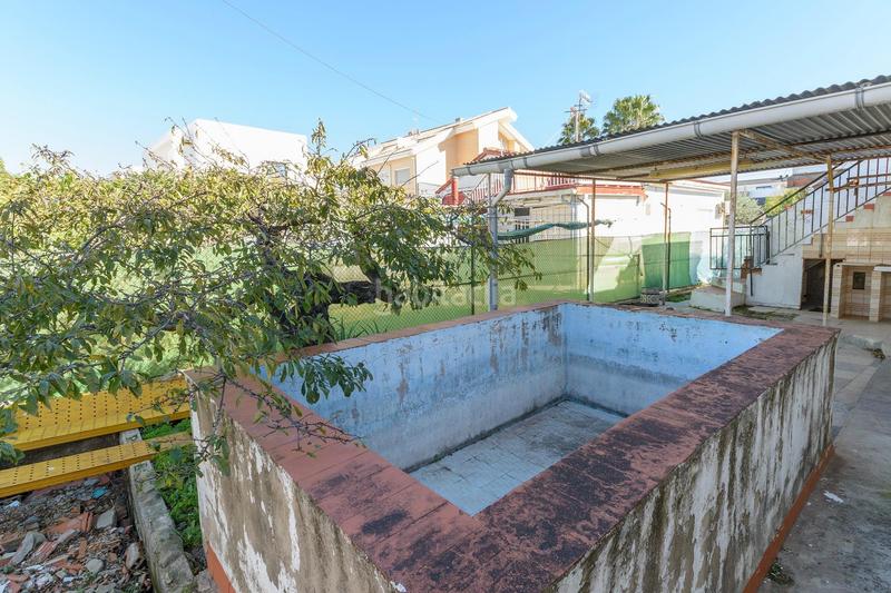 Foto f9ebcdf2-434d-4e69-93f6-6a5d5d999911. Chalet in avenida europa d' 2 in Park Nord - Casona Gandia